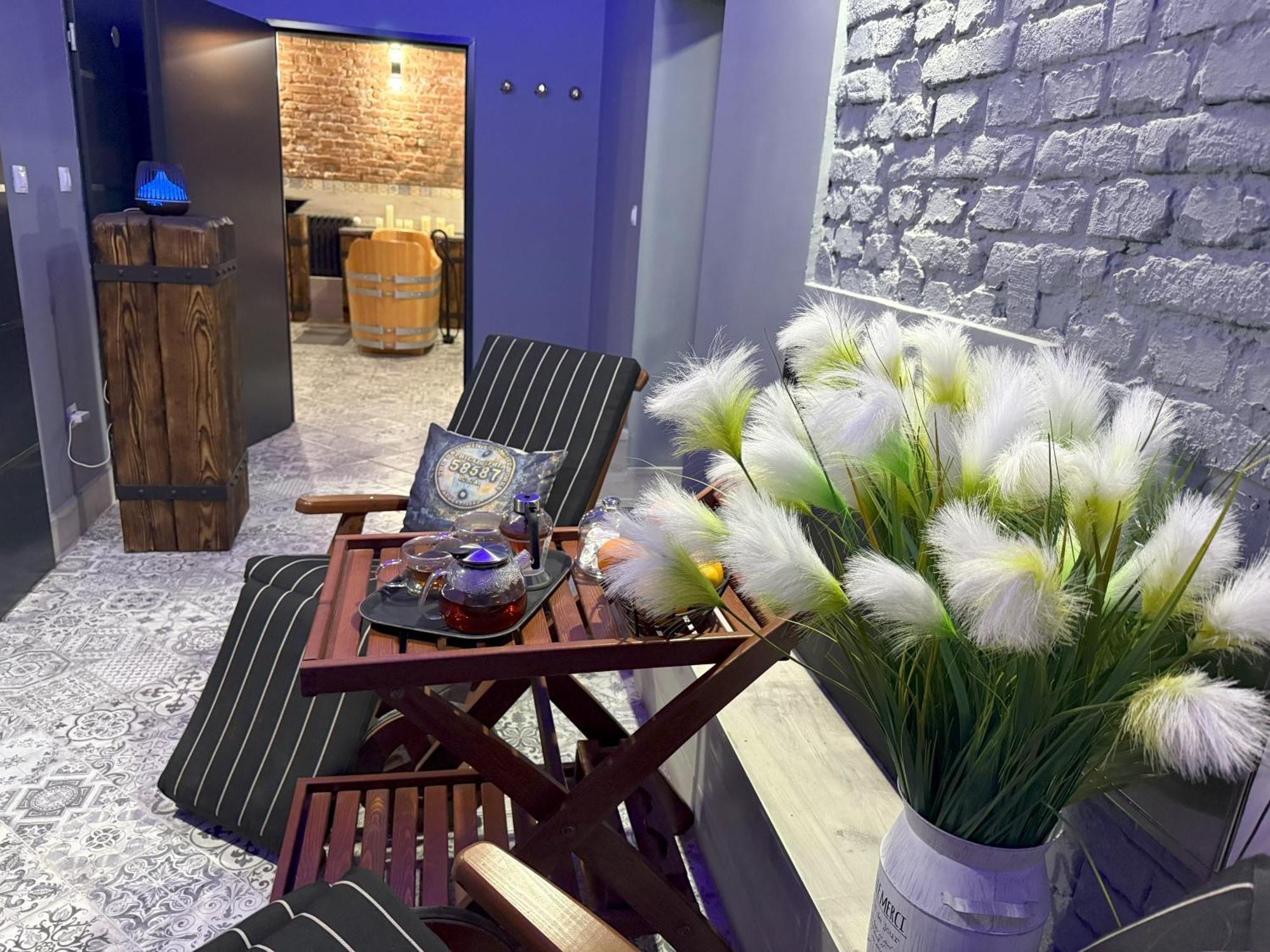 Residence Iron Cube Карловы Вары Экстерьер фото